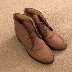 Ariat Brown kilt leather ankle boots booties Sz 8